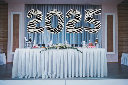 silvesterdeko-100-cm-zahlen-2025-zebra-silvesterparty-gastronomie